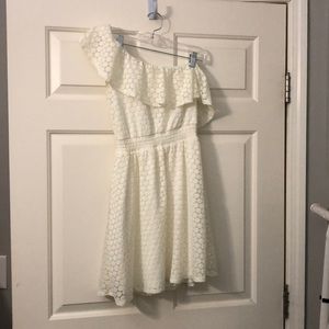 Francesca’s One shoulder white polka dot dress! S